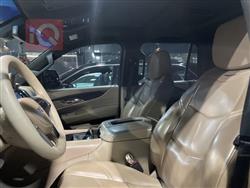 كاديلاك اسكاليد